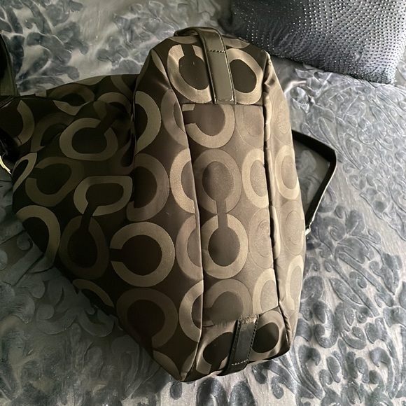 Coach large handbag - Picture 6 of 9